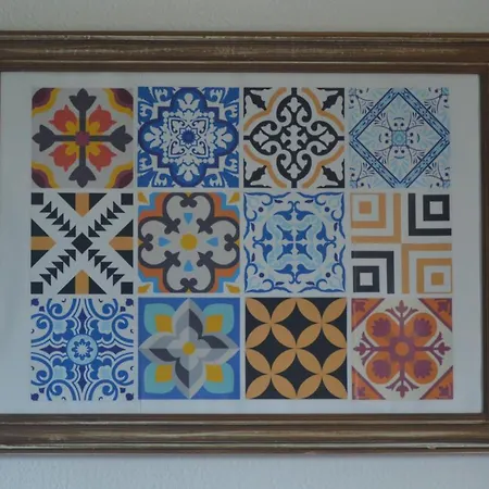 Alojamento de Acomodação e Pequeno-almoço Casa Coloridos
