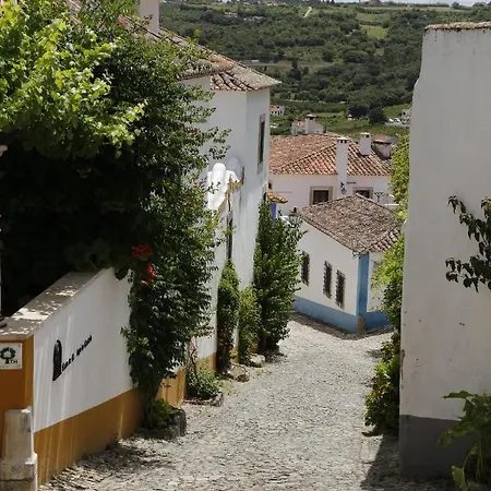 Casa Coloridos Alojamento de Acomodação e Pequeno-almoço Óbidos